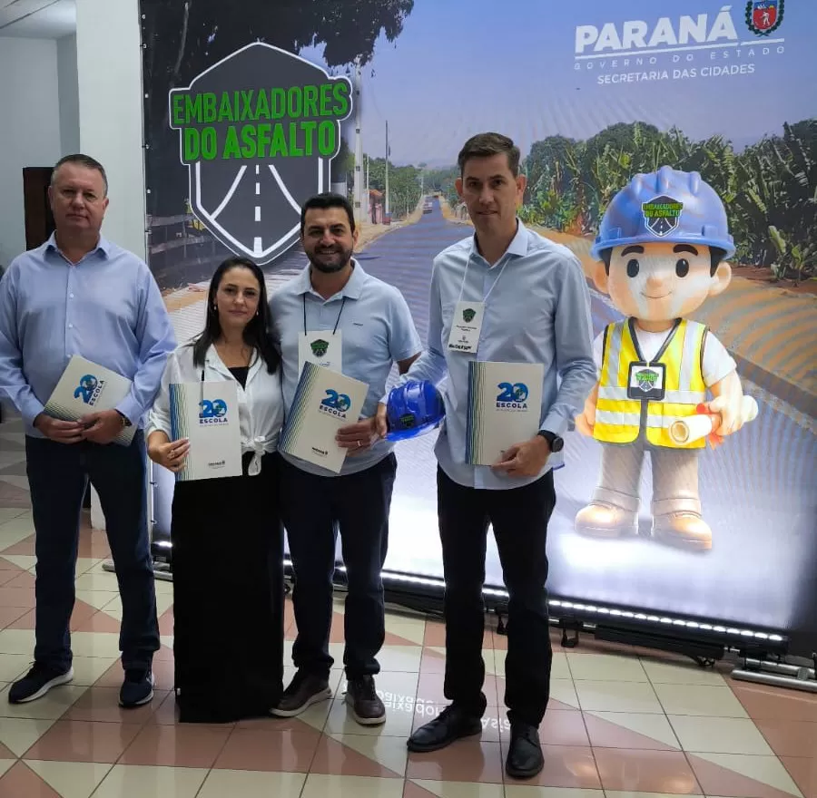 Marechal Cândido Rondon recebe certificado de Embaixador do Asfalto em evento estadual