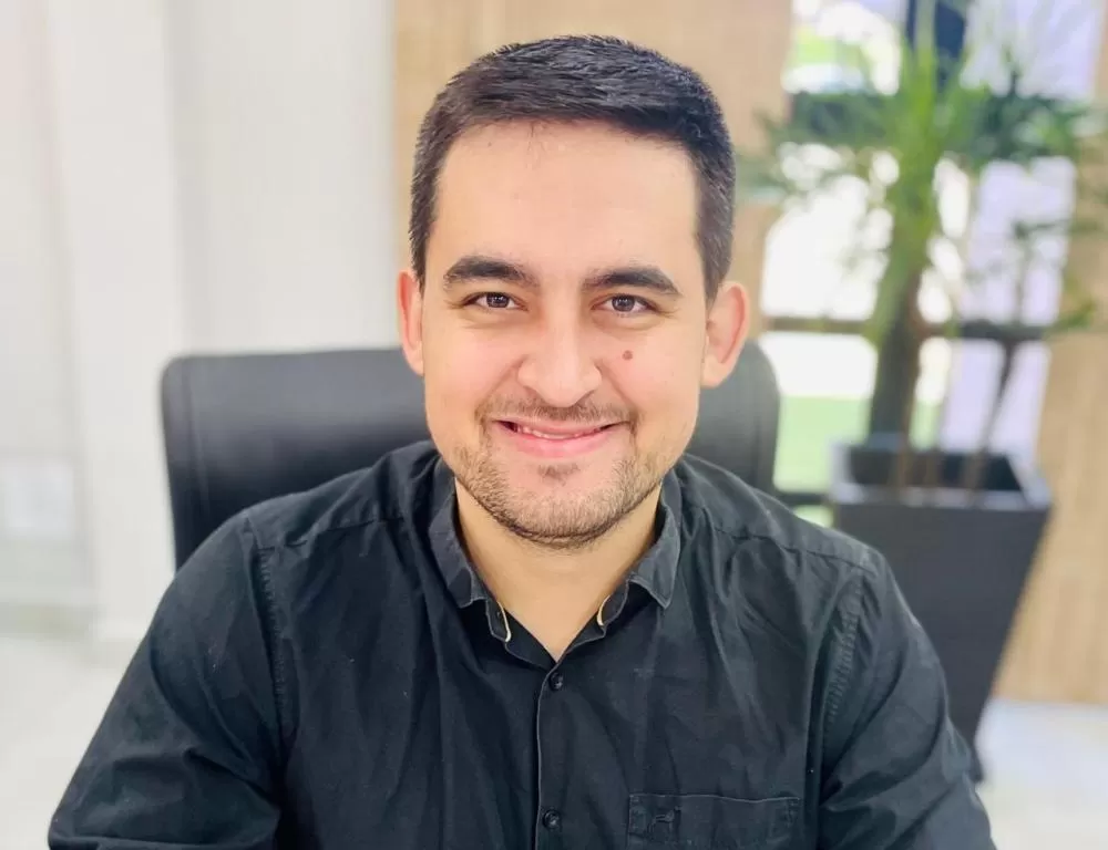 Vereador Juca apresentou requerimentos voltados à assistência social e segurança pública durante sessão da Câmara. (Foto: Cristiano Viteck)