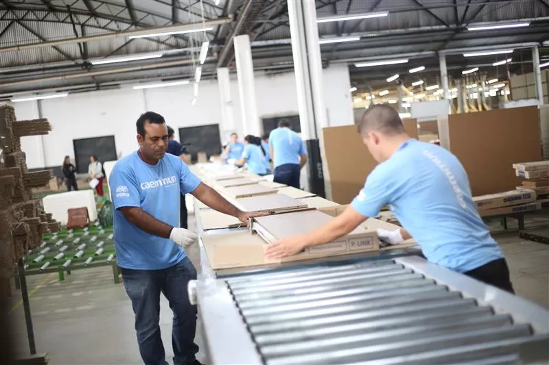 Financiamentos do BNDES apoiam modernização industrial e expansão da produção no Paraná. (Foto: AEN)