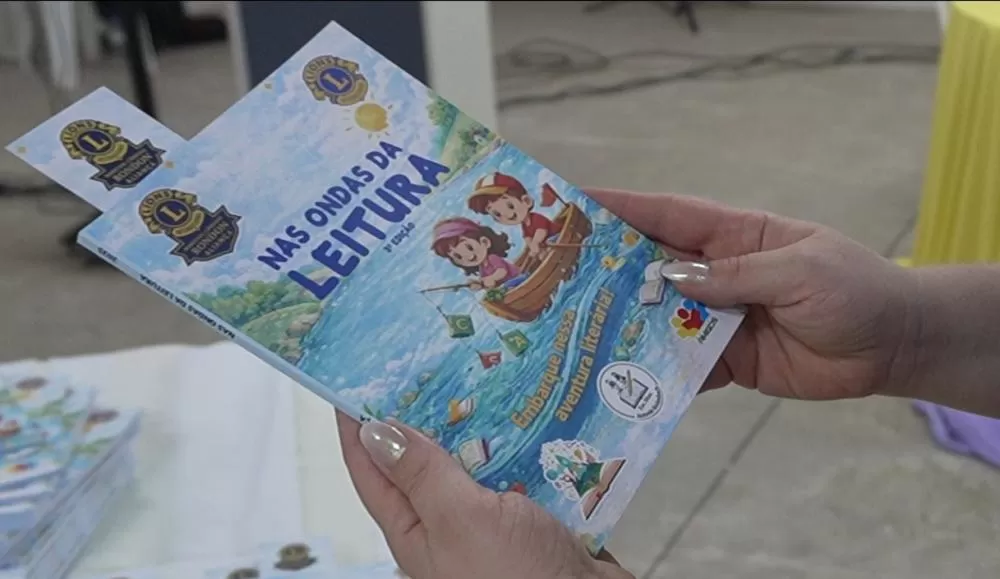 Capa da terceira edição do livro “Nas Ondas da Leitura”. (Foto: João Livi)