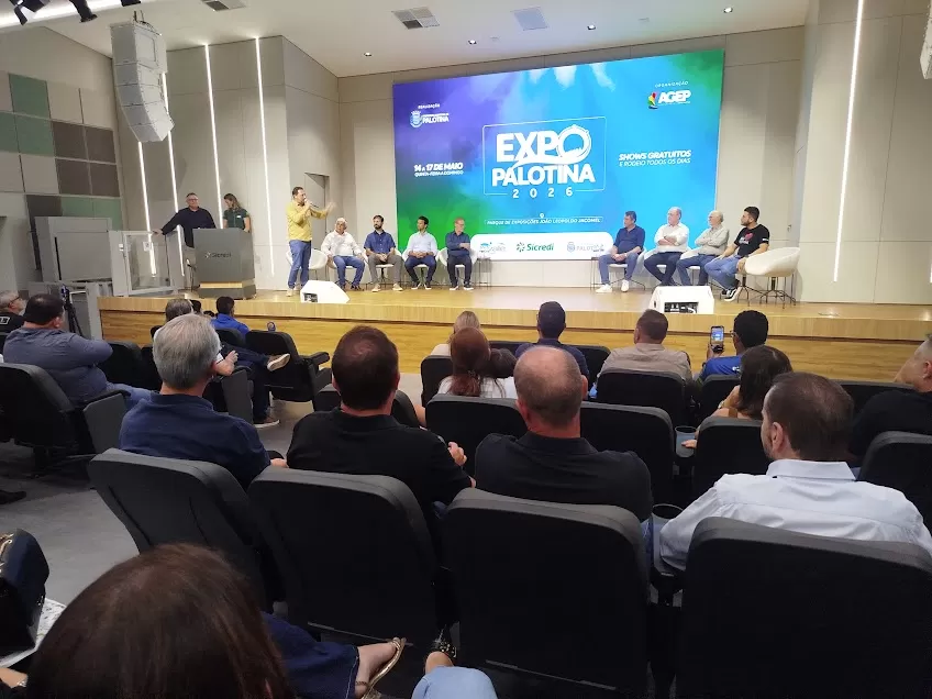 Autoridades, patrocinadores e organizadores participaram do lançamento oficial da Expo Palotina 2026. (Foto: Divulgação)
