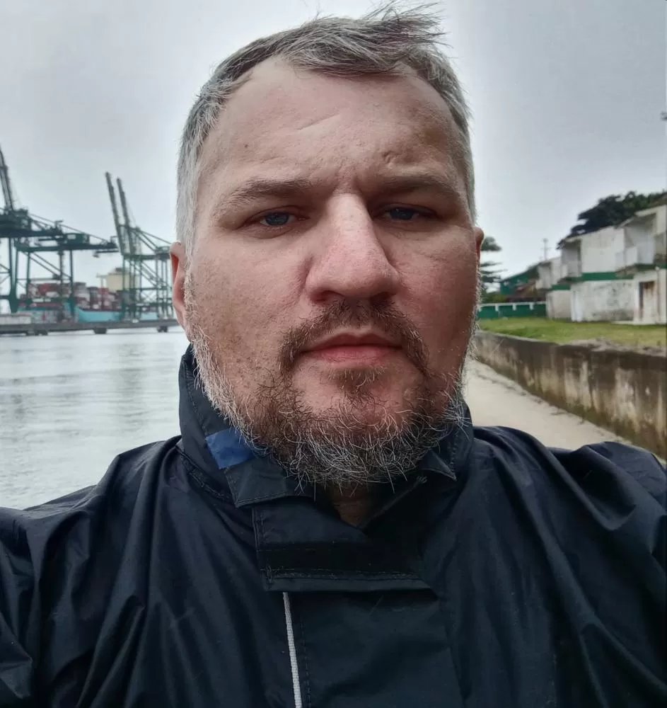 Gelsiney Schell é o autor da crônica publicada.