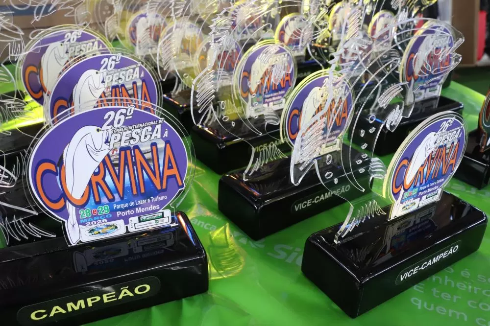 Premiação marcou o encerramento do 26º Torneio Internacional de Pesca à Corvina, em Porto Mendes. (Foto: Divulgação)