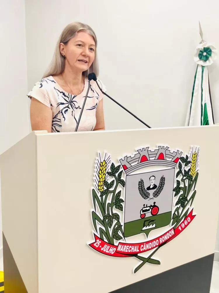 Marciane Specht pede atendimento de protocolos pendentes na Linha Arara e participa de indicação conjunta sobre limpeza urbana