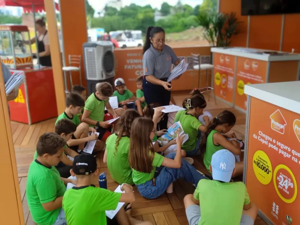 Programa “Iluminando Gerações” orienta estudantes sobre uso seguro e consciente da energia elétrica (Foto: Thiago Xavier Dias)
