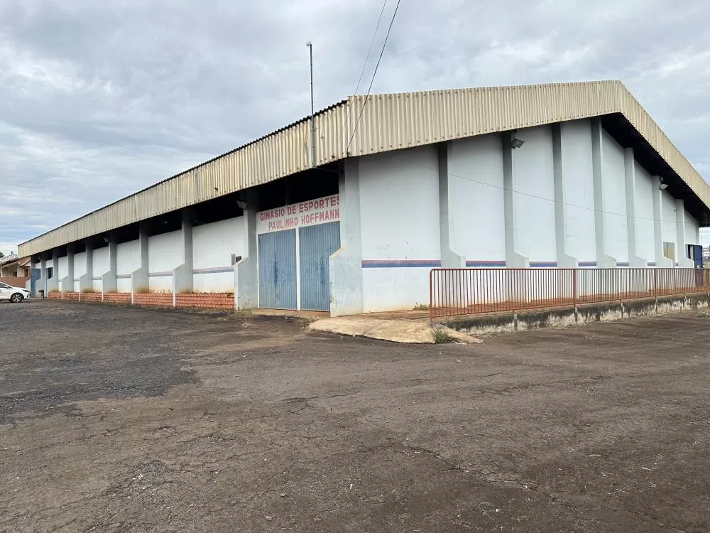 Ginásio Paulinho Hoffmann passa pela maior reforma de sua história em Quatro Pontes (Foto: Divulgação)