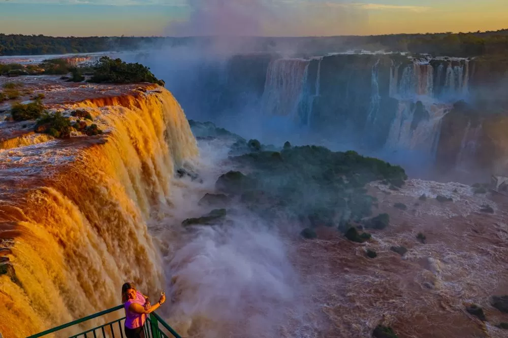 Parque Nacional do Iguaçu conquista o top 3 mundial e reforça o Paraná no turismo internacional. (Foto: Urbia Cataratas)