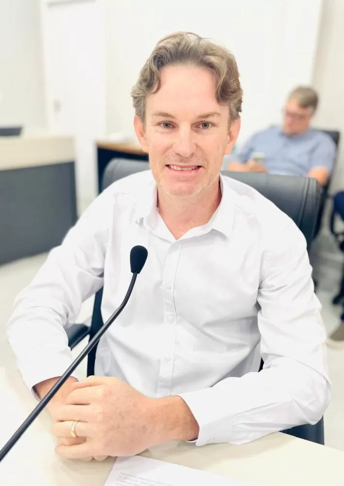 Rafael Heinrich apresentou propostas em áreas como saúde, limpeza urbana, mobilidade e valorização profissional. (Foto: Cristiano Viteck)