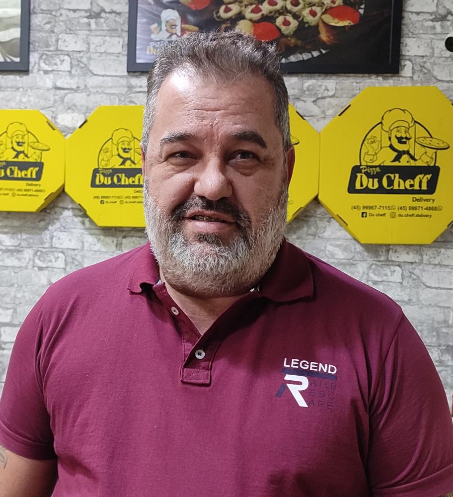 Wagner Peres Lajarin é empresário no setor de pizzaria. Foto: João Livi