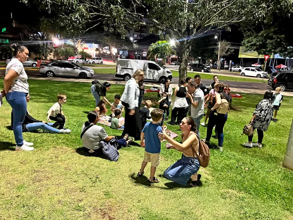 Crianças e adolescentes do projeto “Lutar e Vencer – Jiu-Jitsu” participam de atividade inclusiva em Toledo (Foto: Divulgação)