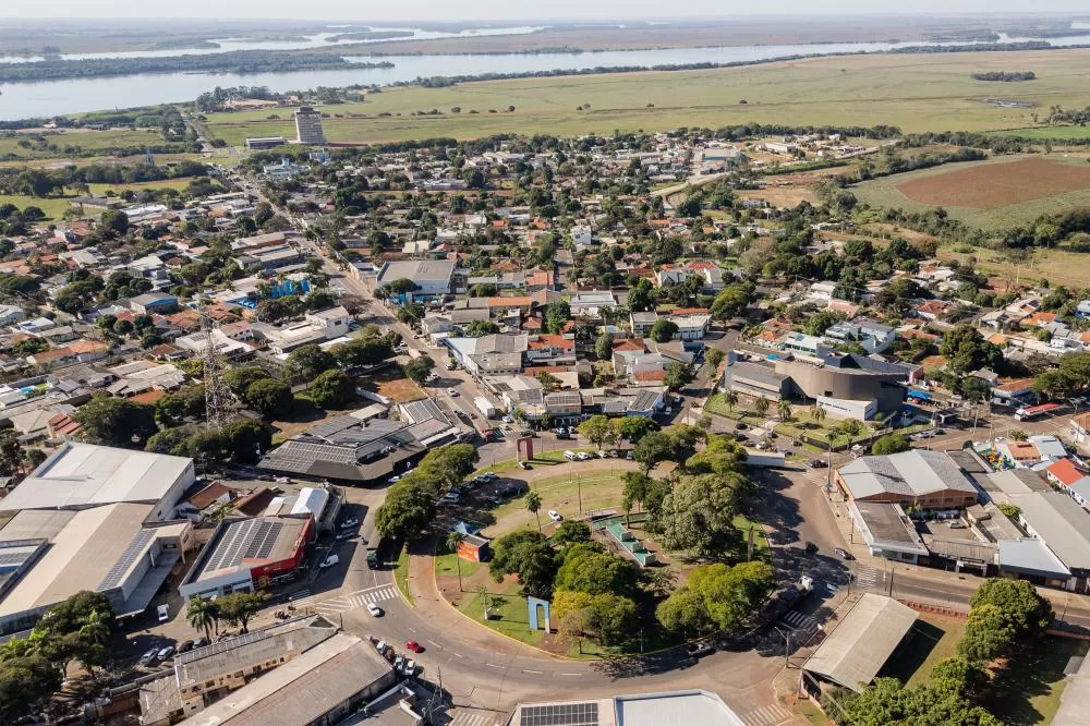 O porto seco em Guaíra/PR movimentou 128,5 mil toneladas no ano passado. (Foto: Divulgação)