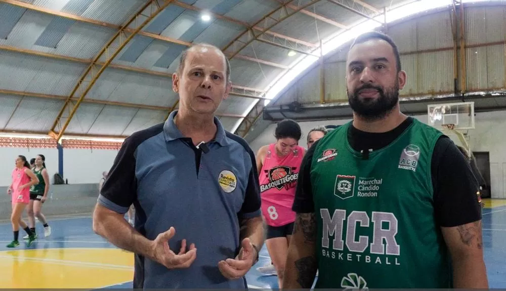 Técnico Diogo Franzner destaca o trabalho da Associação Crescendo com o Basquete na formação esportiva em Marechal Cândido Rondon. 