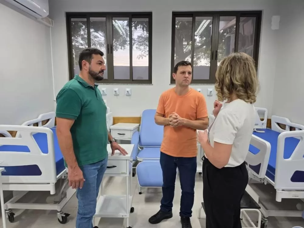 Autoridades municipais vistoriaram as novas instalações do Hospital Municipal Dr. Cruzatti (Fotos: Divulgação)