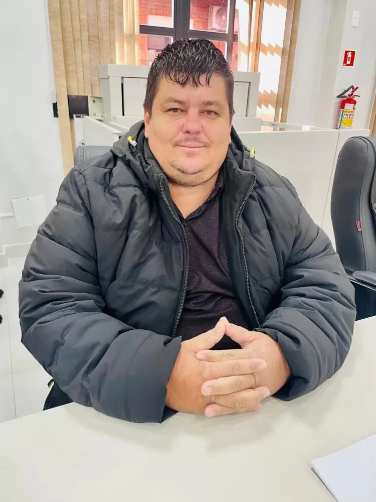 Vereador Marciel Escher sugeriu veículo em comodato para a ACAN e apresentou demandas de sustentabilidade, infraestrutura rural e meio ambiente. (Foto: Cristiano Viteck)