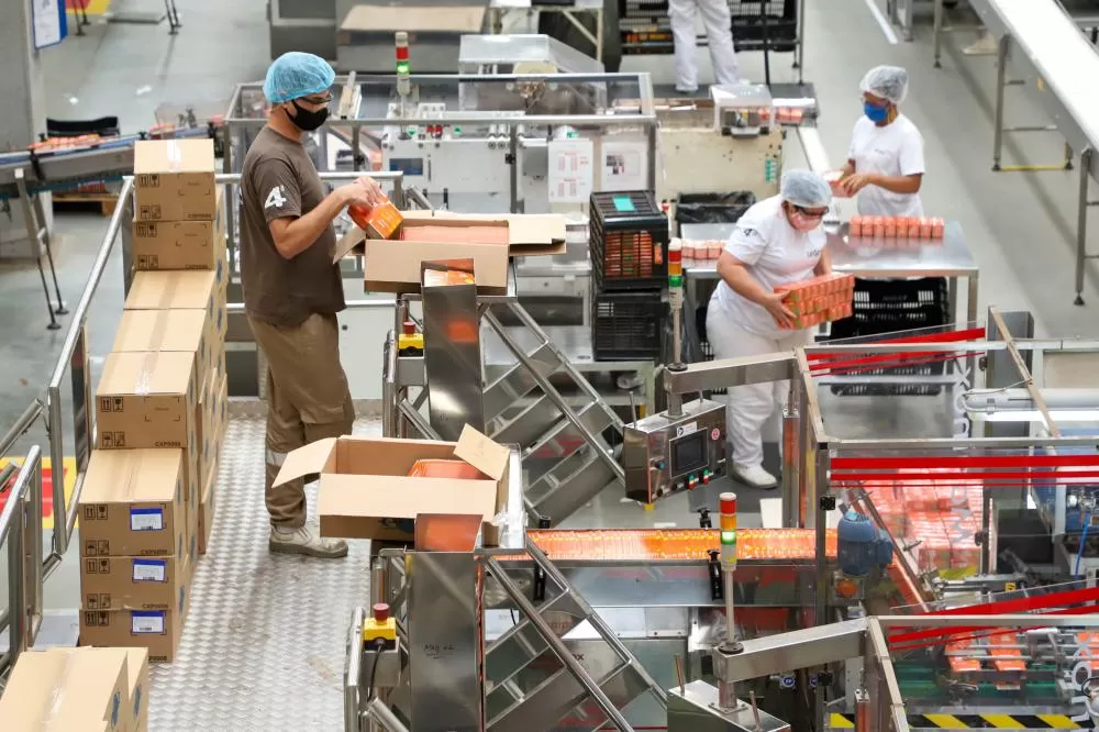 Paraná inicia semana com 20,3 mil vagas de trabalho abertas