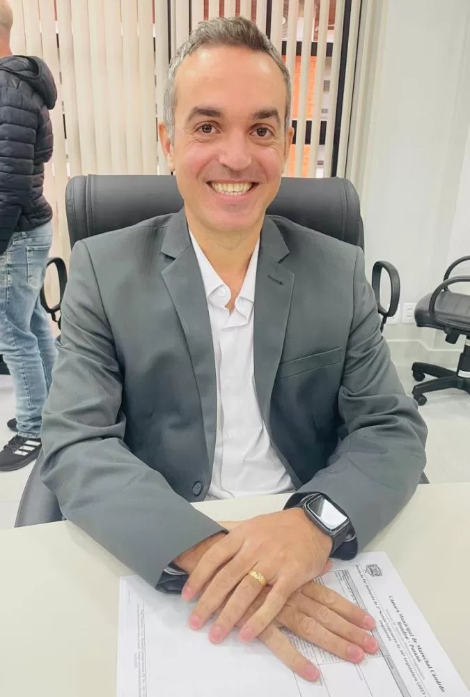Juliano Astor apresentou demandas sobre contratos terceirizados, lazer, trânsito e transparência pública. (Foto: Cristiano Viteck).