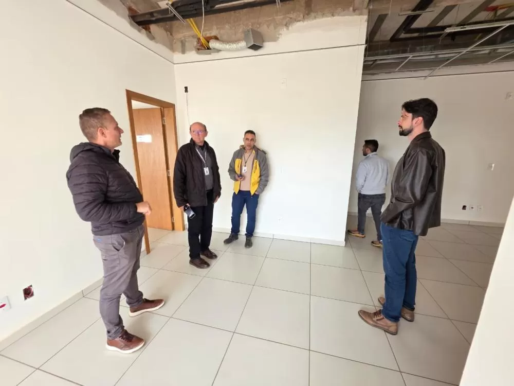 Representantes do Governo do Estado realizaram vistoria técnica na estrutura em construção da futura sede do BPFRON em Marechal Cândido Rondon. (Foto: Divulgação)