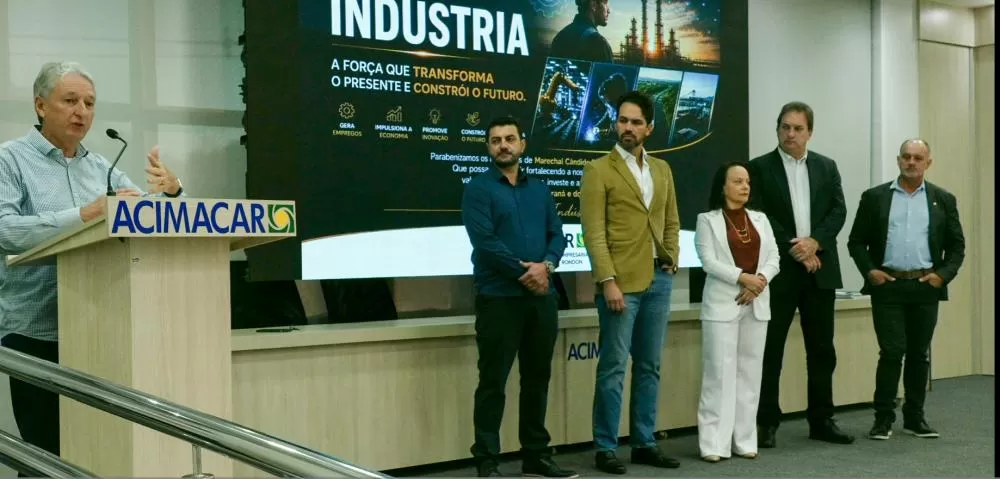 Valdir Sachser, o Valdirzinho, defendeu apoio ao setor produtivo durante evento do Dia da Indústria na Acimacar. (Foto: João Livi)