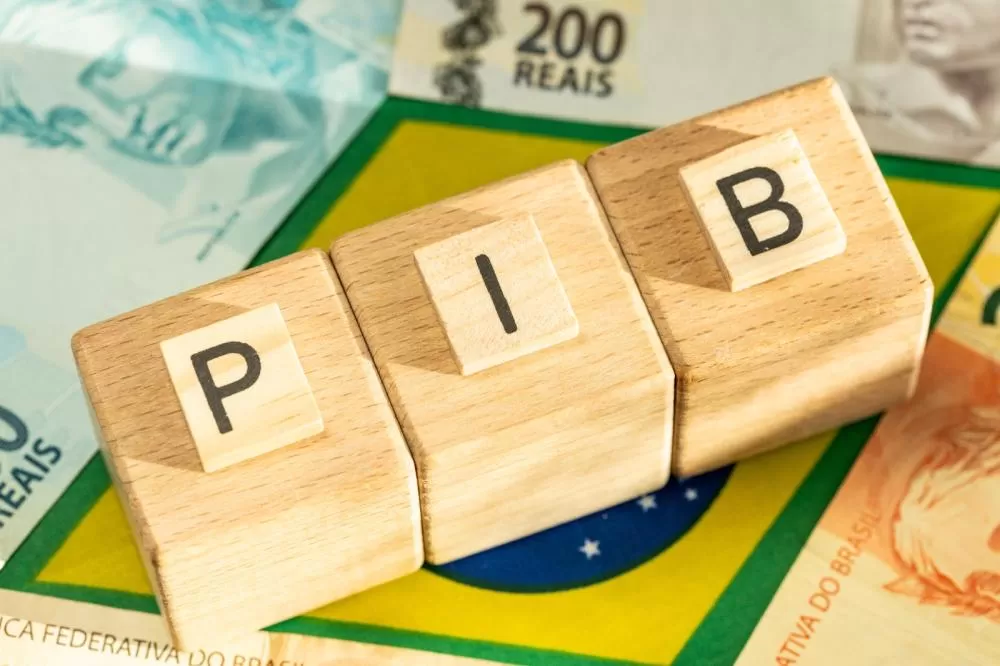CNI avalia que resultado do PIB do primeiro trimestre reforça alerta sobre a desindustrialização do país. (Foto: Shutterstock)