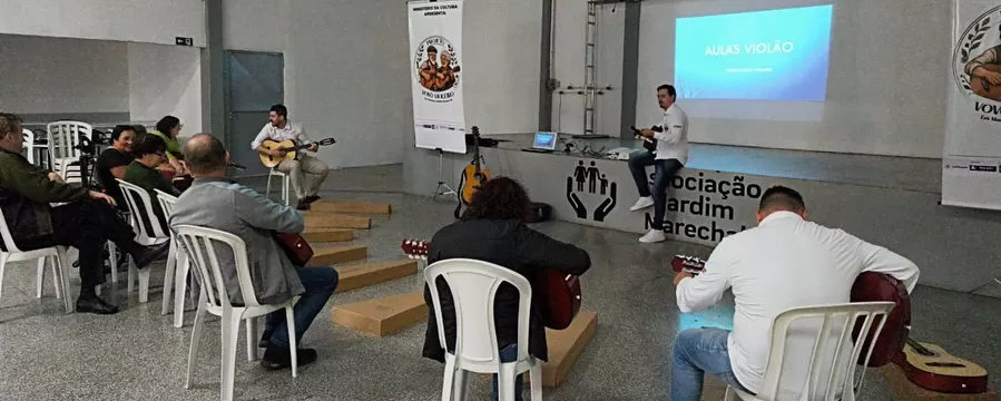 Aulas do projeto Vovô Violeiro são iniciadas em Marechal Rondon e ainda há vagas disponíveis