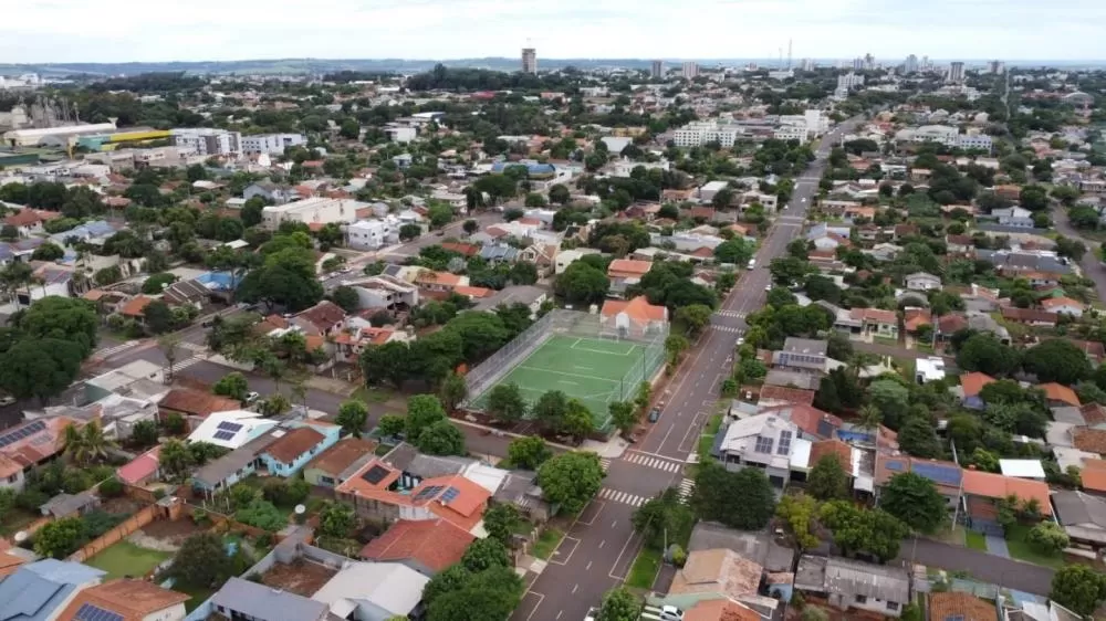 Novo campo society do Bairro Alvorada foi inaugurado neste domingo em Marechal Cândido Rondon. (Foto: Divulgação)