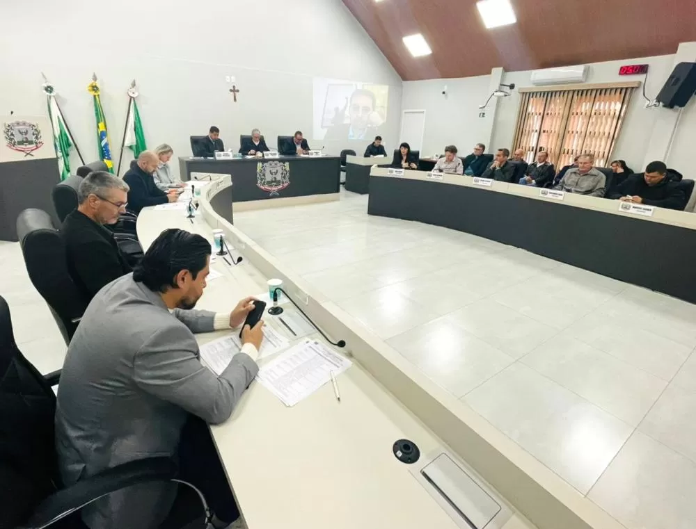 Vereadores aprovaram requerimento para realização de audiência pública sobre segurança nos bairros Augusto I e II e arredores (Foto: Cristiano Viteck)