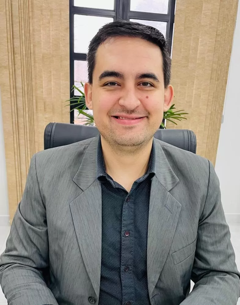 Juca solicitou informações sobre o atendimento na Secretaria de Planejamento e cobrou esclarecimentos sobre o triênio dos professores municipais (Foto: Cristiano Viteck)