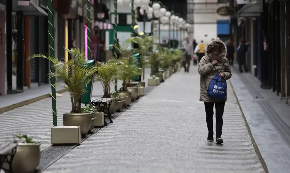 Inverno começou neste domingo (21) com previsão de temperaturas médias mais elevadas e aumento das chuvas no Sul do Brasil. (Foto: Paulo Pinto/Agência Brasil)