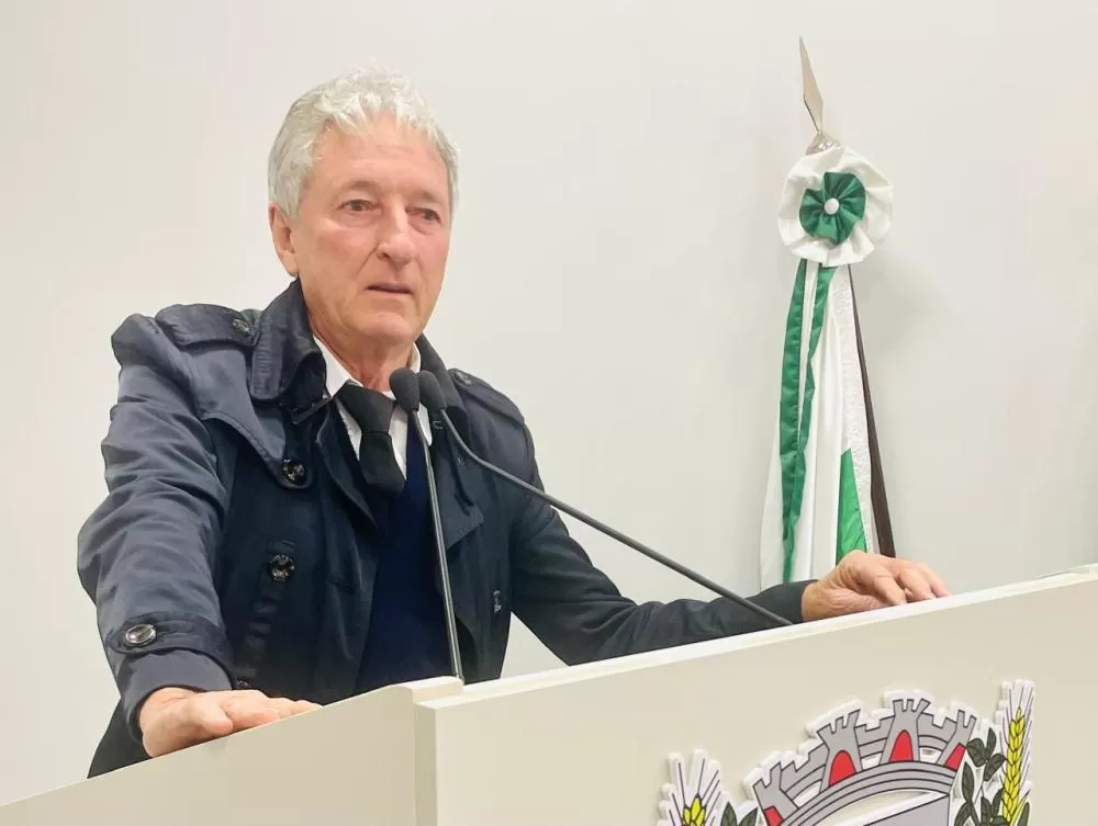 Valdirzinho defendeu obras para melhorar o trânsito em Margarida e reduzir a passagem de veículos pesados pela área urbana do distrito (Foto: Cristiano Viteck)