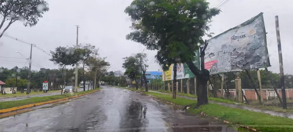 Junho teve chuva acima da média em quase todo o Paraná e temperaturas abaixo do padrão histórico em várias regiões, segundo o Simepar. (Foto: João Livi)