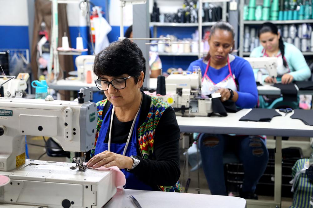 Indústria paranaense cresceu 5,3% em 12 meses, mais do que o dobro da média nacional. Foto: Gilson Abreu/SGAS