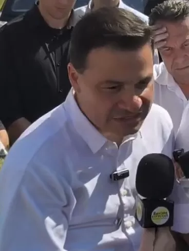 Sandro Alex foi oficializado pelo PSD como candidato ao Governo do Paraná e terá Rafael Greca como vice (Foto: João Livi)