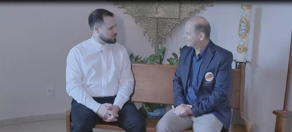 Diácono Matheus Thim será ordenado padre no dia 15 de agosto, às 9h30, no Centro de Eventos de Maripá, pela Diocese de Toledo.