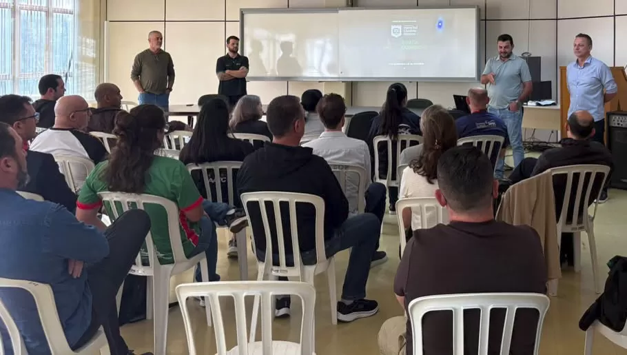 Reunião realizada nesta terça-feira (11), no auditório da prefeitura, iniciou o planejamento das atividades do Agita Rondon 2026. (Foto: Divulgação)