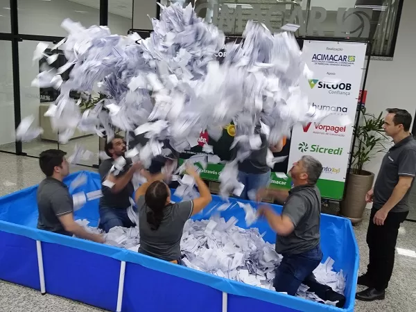 Acimacar realizou o segundo sorteio de 2026 da campanha Amor Sempre Presente e contemplou 222 consumidores com R$ 75 mil em vales-compras. (Foto: Divulgação)