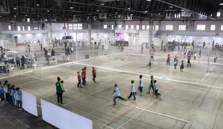 Atividades do Agita Rondon 2025 movimentaram o Centro de Eventos Werner Wanderer com a realização de jogos e a participação da comunidade. Expectativa para o evento de 2026 é grande. (Foto: Divulgação)