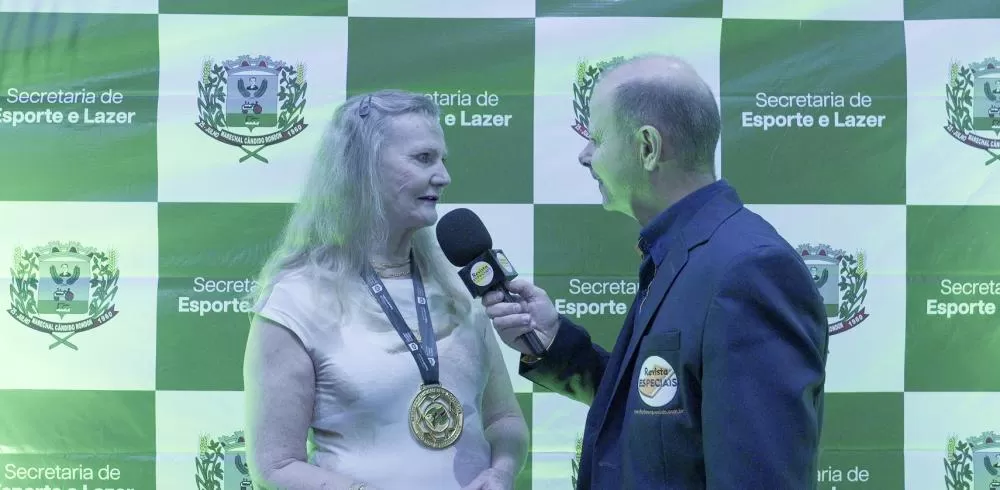 Zelina Berlatto Bonadiman recebeu o Prêmio Benemérito Esportivo durante o Agita Rondon 2026 e destacou a gratidão por ser homenageada em vida.