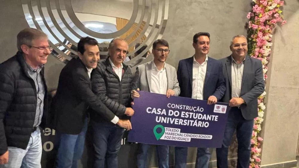 Ordem de serviço autoriza o início da construção da Casa do Estudante Universitário da Unioeste em Toledo. (Foto: Divulgação)