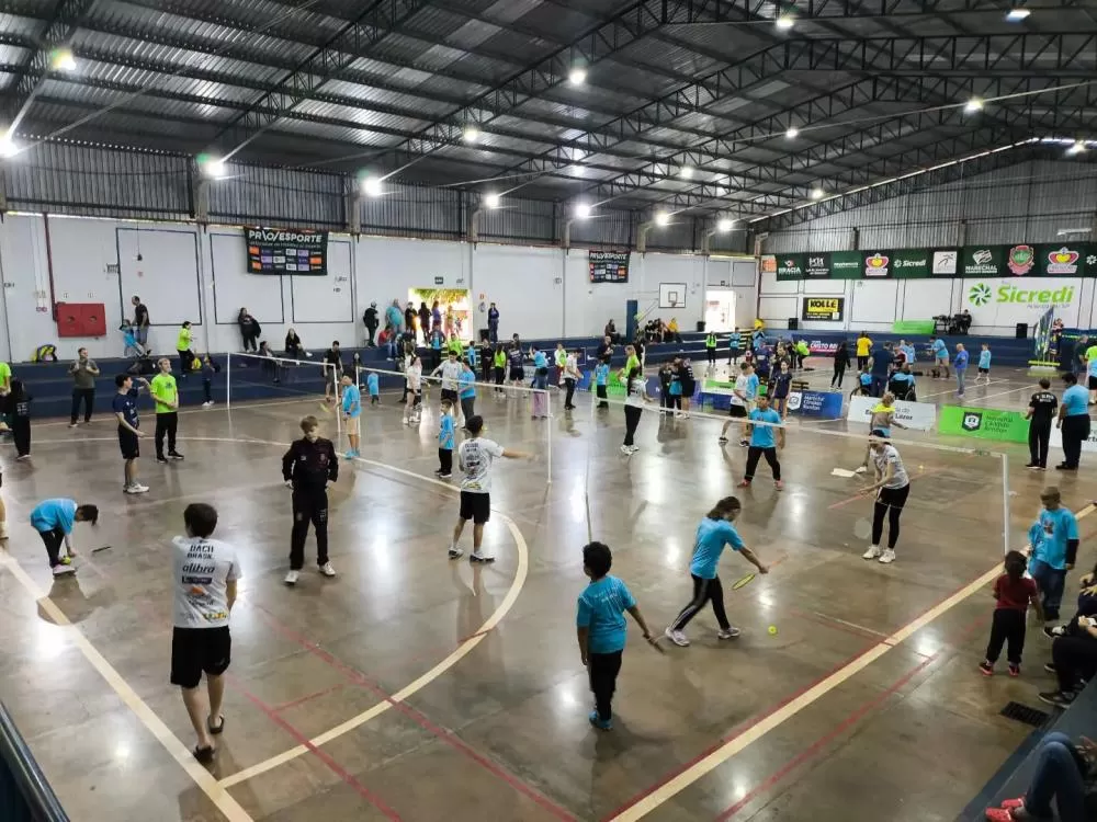 Mais de 150 participantes passaram pelas oficinas realizadas no Colégio Cristo Rei durante o festival paralímpico em Marechal Rondon. (Foto: Divulgação)