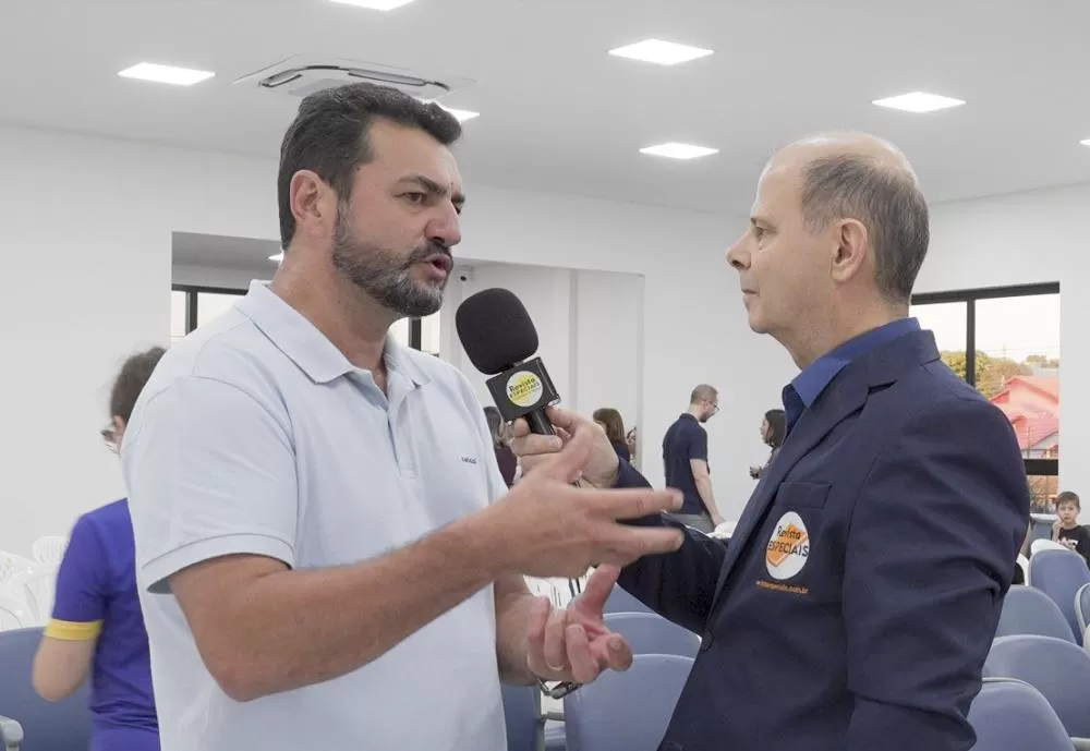 Prefeito Adriano Backes destacou a participação da Prefeitura na doação do terreno e no apoio à construção da sede do Conselho da Comunidade.