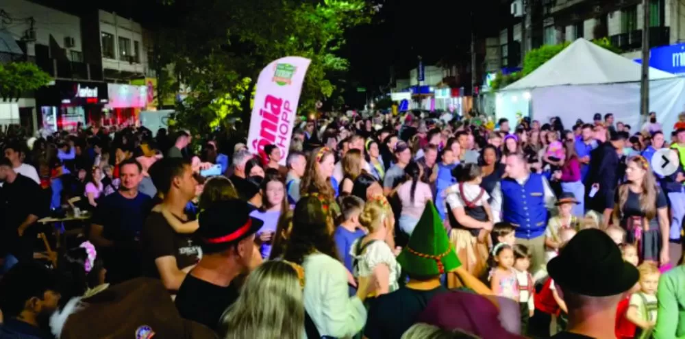 Pré-Oktoberfest terá disputas tradicionais e apresentações culturais nesta segunda-feira (19), em frente ao SAAE. (Foto: Divulgação)