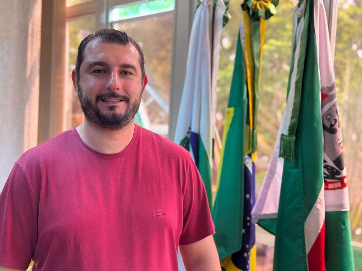 O secretário municipal de Educação, Fernando Volpato. Foto: Assessoria