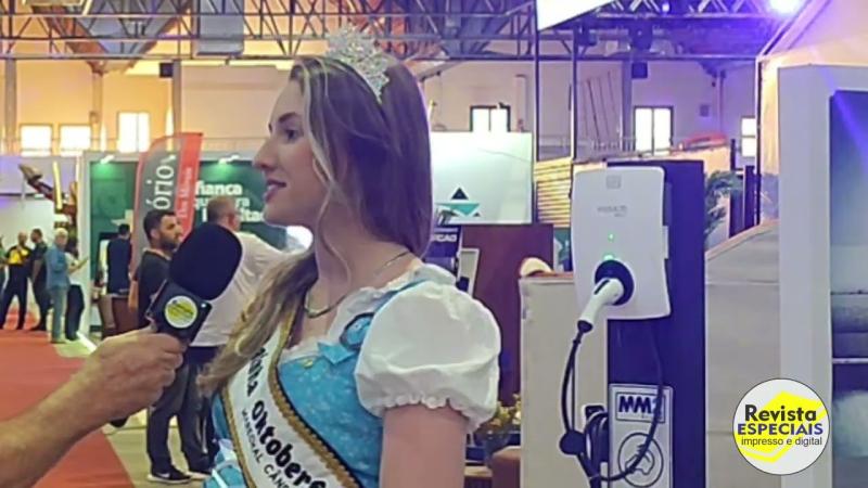 Rainha da Oktoberfest 2025, Wera Fülber anuncia agenda agitada e viagem a Blumenau